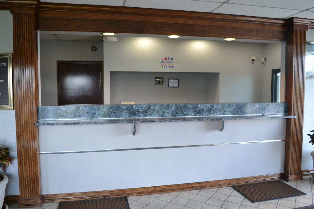 Super 8 By Wyndham Rocky Mount I-95 Exit 145 Hotell Battleboro Eksteriør bilde