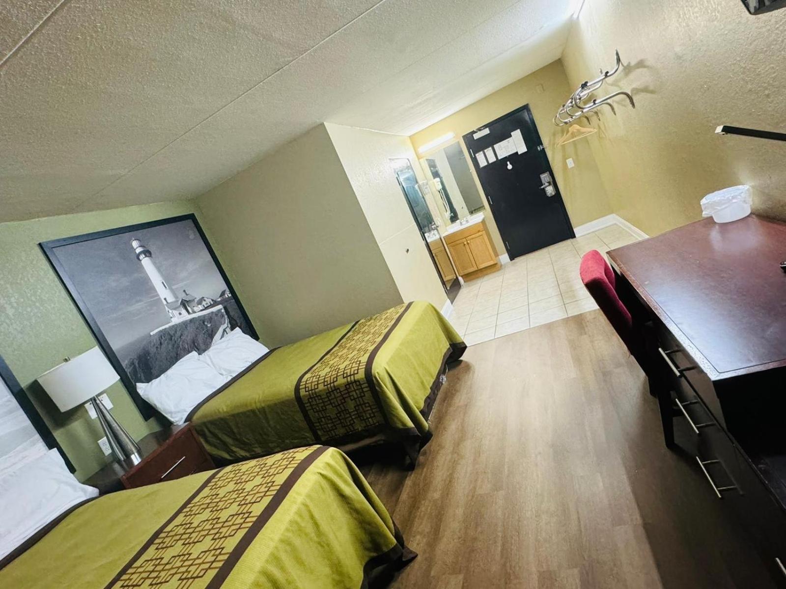 Super 8 By Wyndham Rocky Mount I-95 Exit 145 Hotell Battleboro Eksteriør bilde