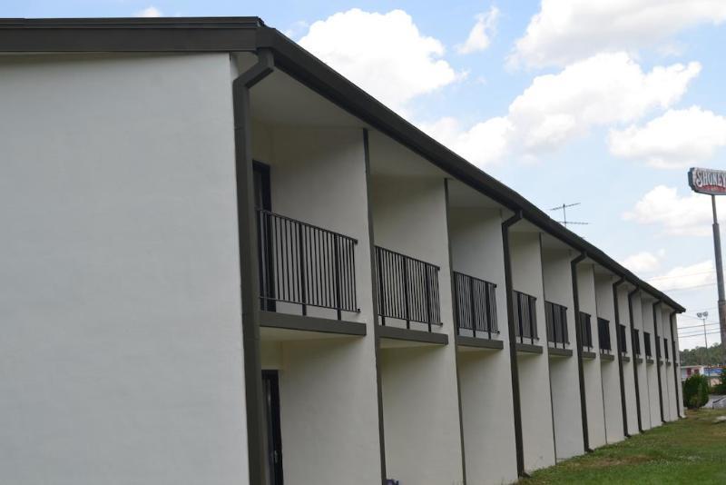 Super 8 By Wyndham Rocky Mount I-95 Exit 145 Hotell Battleboro Eksteriør bilde